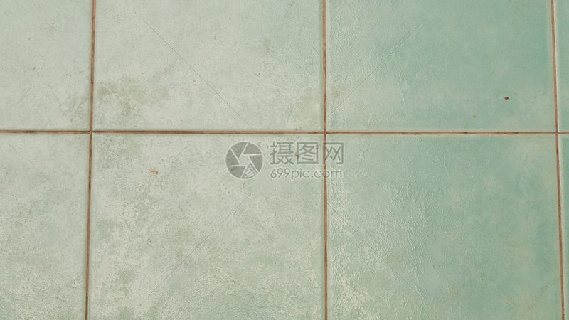通体大理石瓷砖铺贴，从选材到施工的精细流程